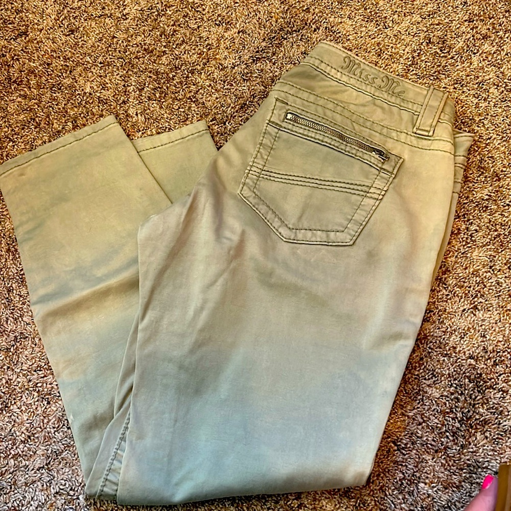 Miss Me Capri in Olive Green